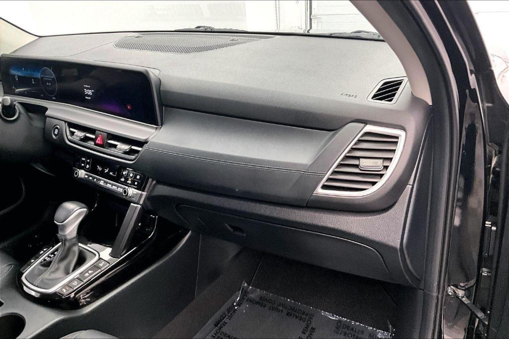 used 2025 Kia Seltos car, priced at $28,500