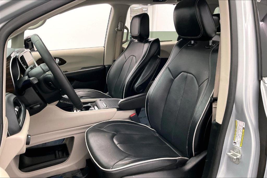 used 2023 Chrysler Pacifica car, priced at $31,500