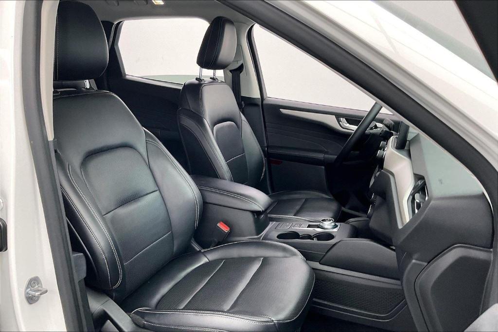 used 2022 Ford Escape car, priced at $21,306