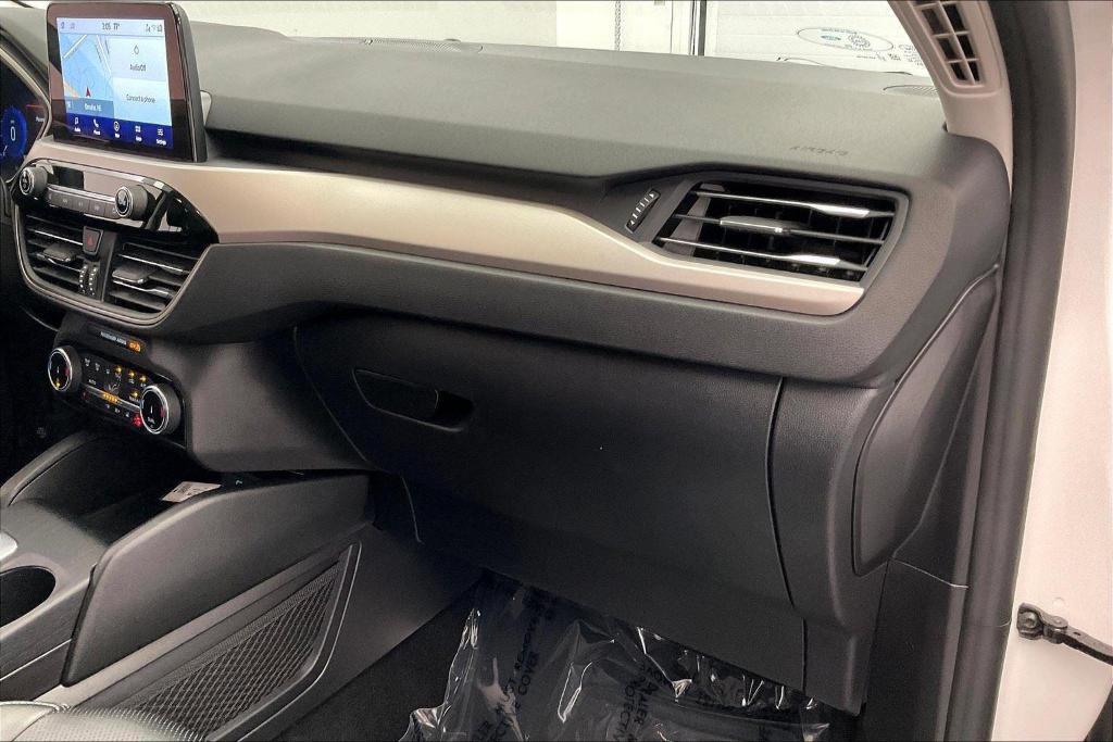 used 2022 Ford Escape car, priced at $21,306