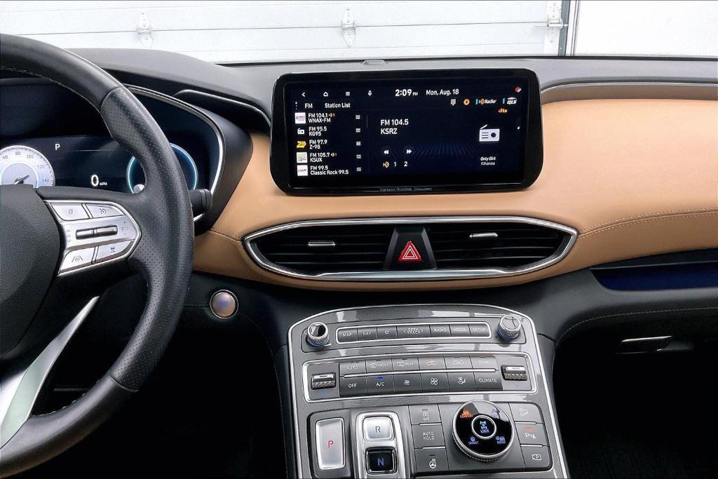 used 2022 Hyundai Santa Fe car, priced at $28,995