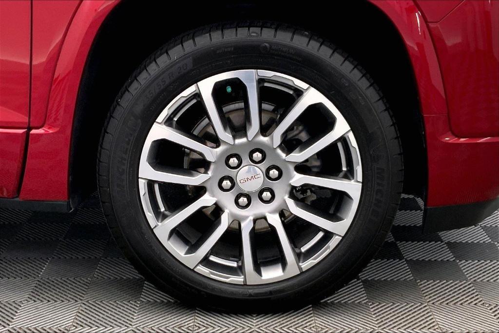 used 2023 GMC Acadia car, priced at $41,644