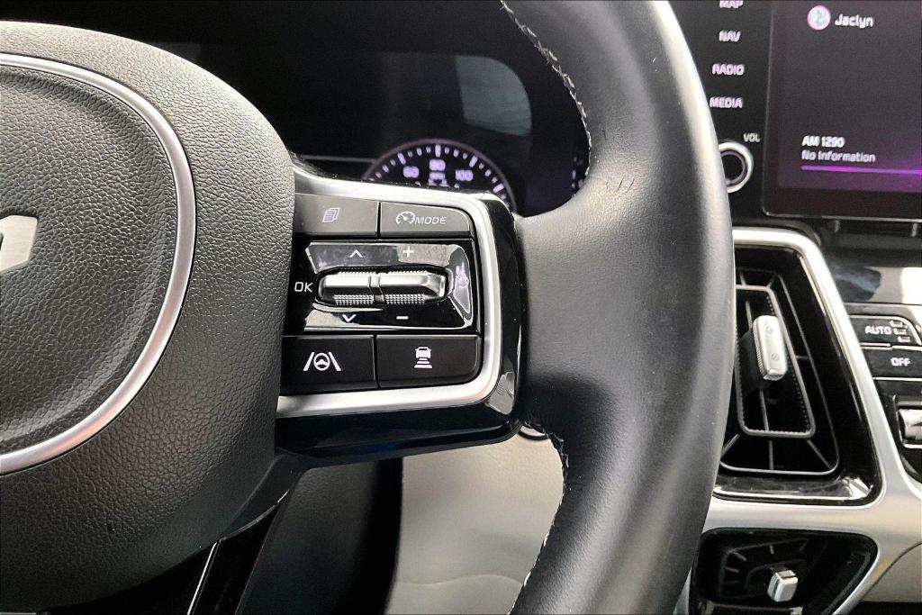 used 2022 Kia Sorento car, priced at $27,000