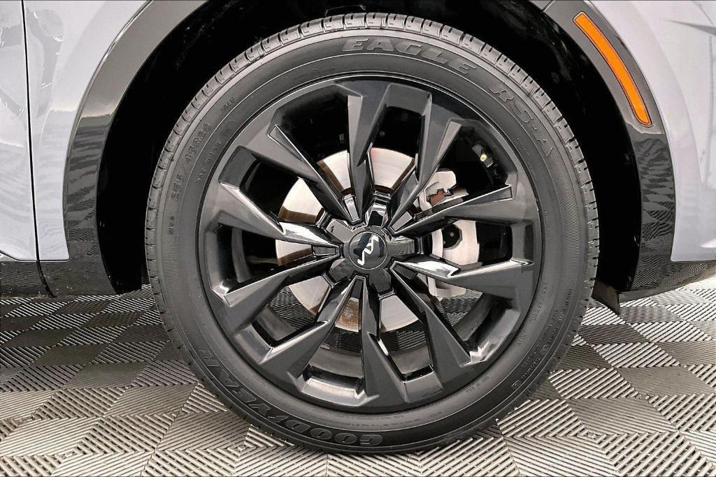 used 2022 Kia Sorento car, priced at $27,000