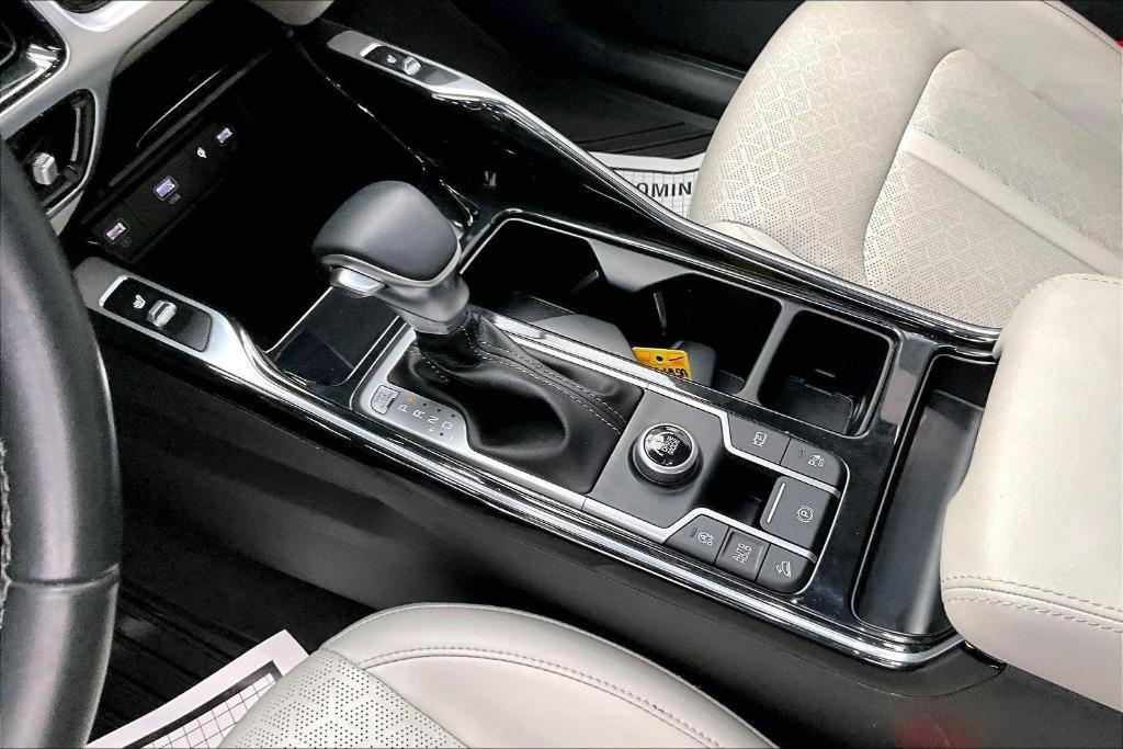 used 2022 Kia Sorento car, priced at $27,000