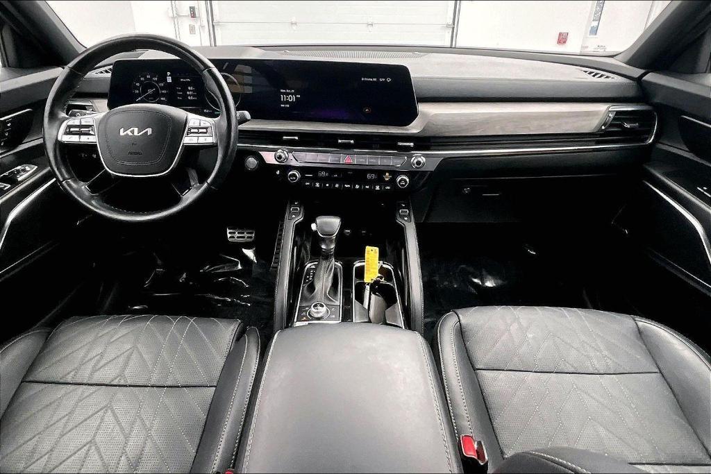 used 2024 Kia Telluride car, priced at $44,000