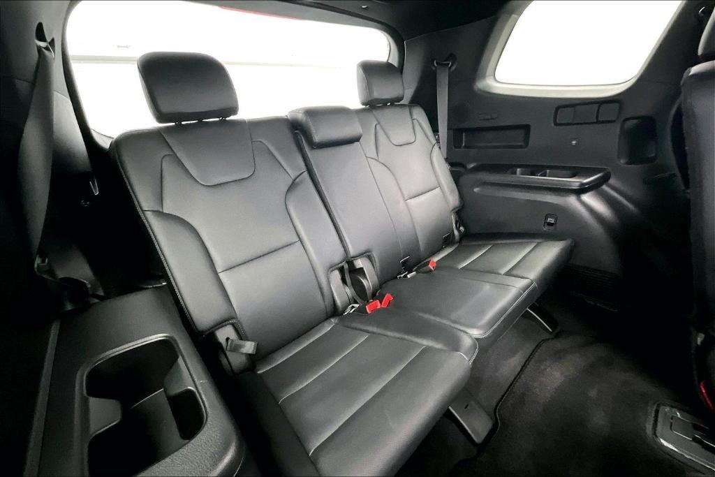 used 2024 Kia Telluride car, priced at $44,000