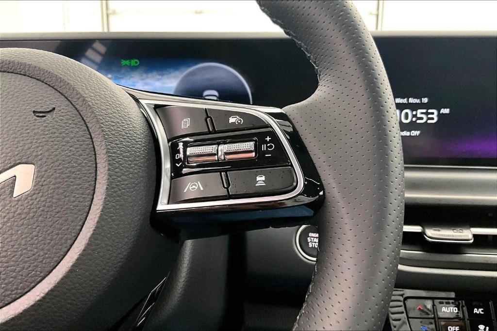 used 2025 Kia Seltos car, priced at $29,000