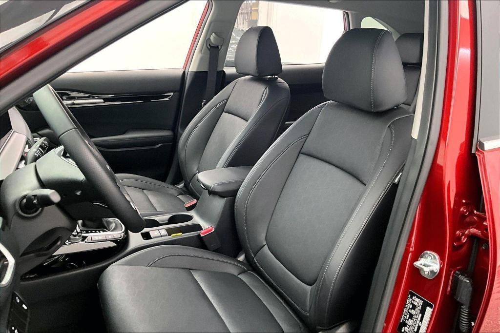 used 2025 Kia Seltos car, priced at $29,000