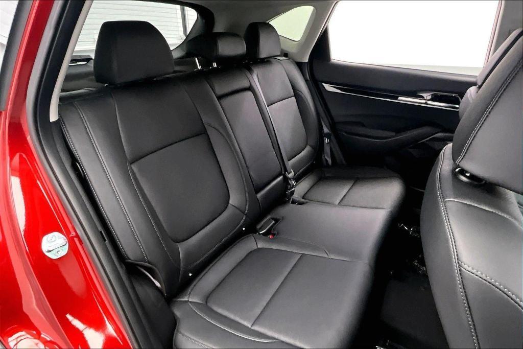 used 2025 Kia Seltos car, priced at $29,000