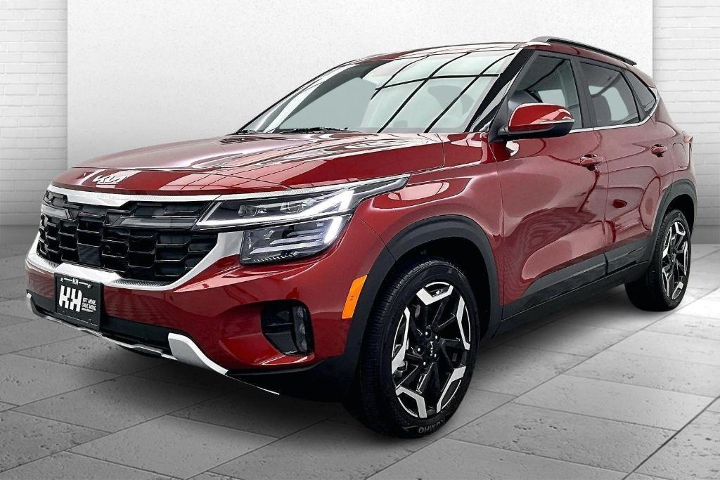 used 2025 Kia Seltos car, priced at $29,000