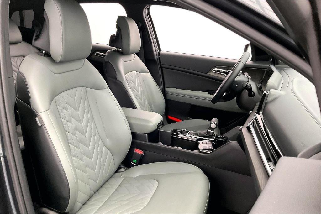 used 2024 Kia Sportage car, priced at $31,000