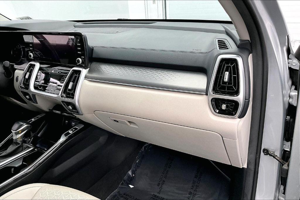 used 2022 Kia Sorento car, priced at $30,000