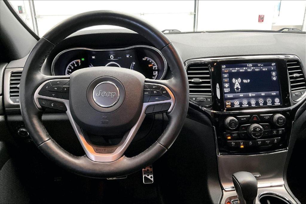 used 2021 Jeep Grand Cherokee car, priced at $28,882