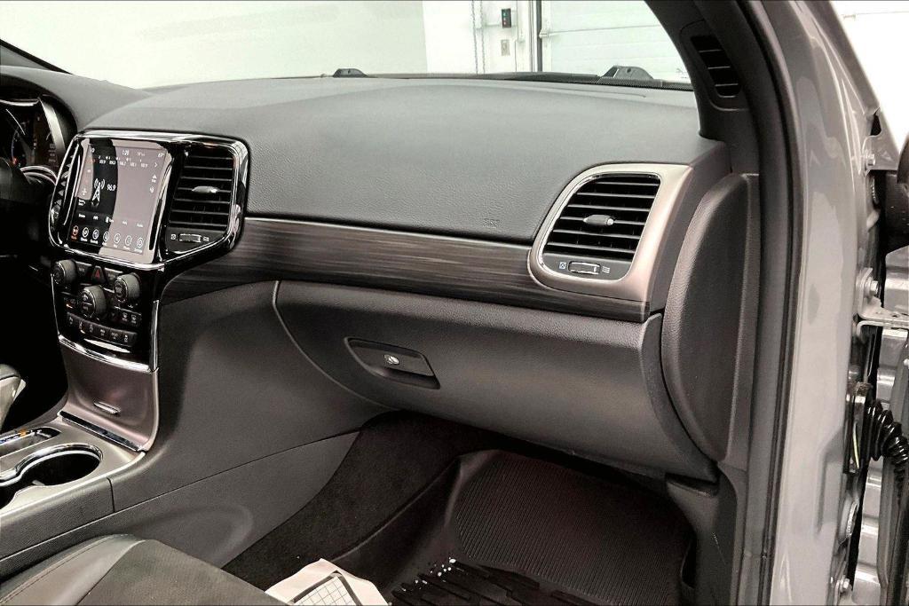 used 2021 Jeep Grand Cherokee car, priced at $28,882
