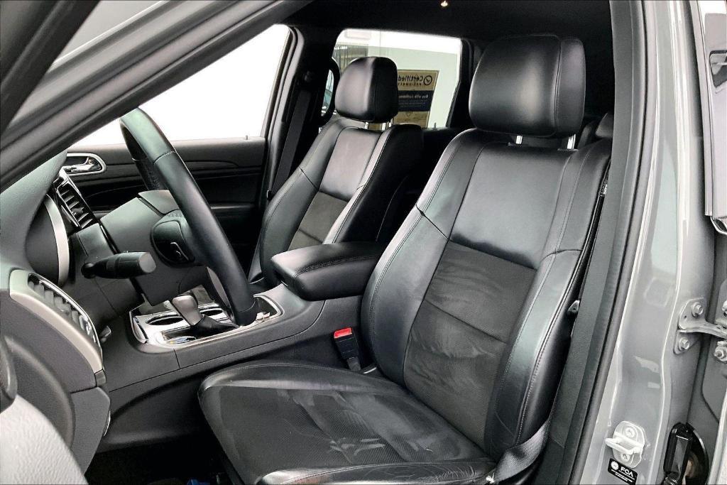 used 2021 Jeep Grand Cherokee car, priced at $28,882