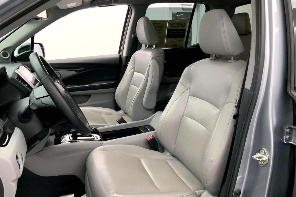 used 2019 Honda Ridgeline car, priced at $29,000