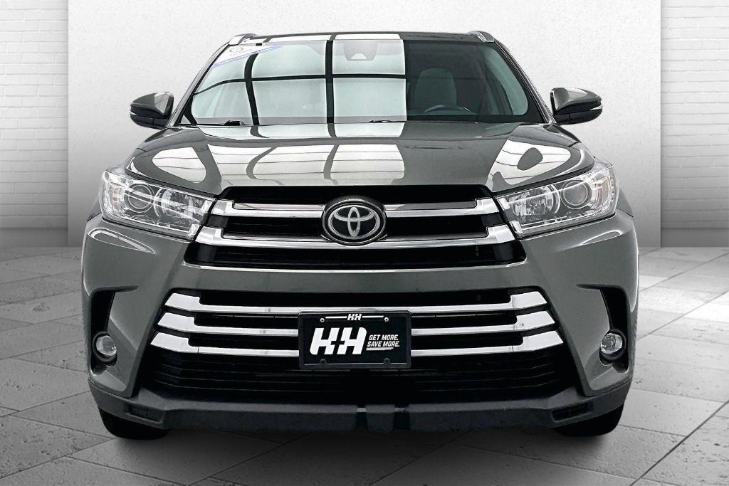 used 2019 Toyota Highlander car, priced at $27,000