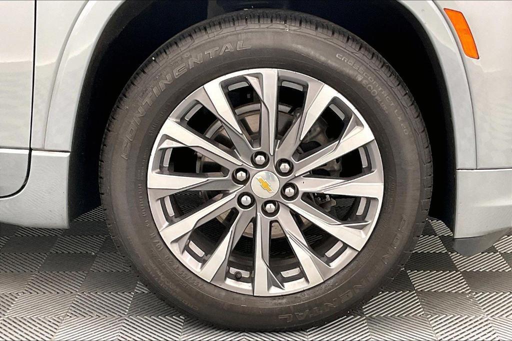 used 2023 Chevrolet Traverse car, priced at $41,995