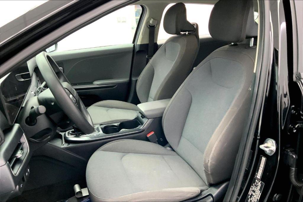 used 2025 Kia K4 car, priced at $23,000