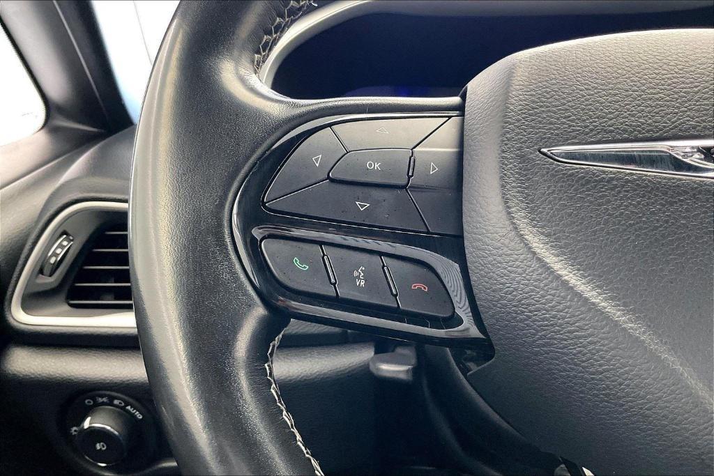 used 2020 Chrysler Pacifica car, priced at $25,290