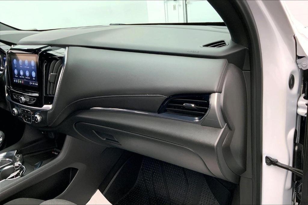 used 2022 Chevrolet Traverse car, priced at $29,995