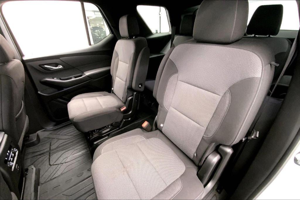 used 2022 Chevrolet Traverse car, priced at $29,995