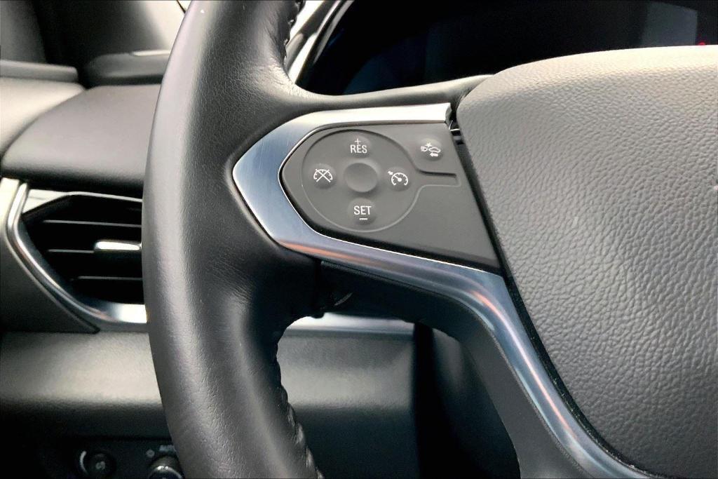used 2022 Chevrolet Traverse car, priced at $29,995