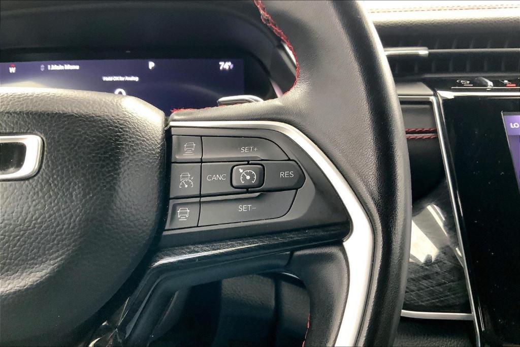 used 2022 Jeep Grand Cherokee car, priced at $33,000