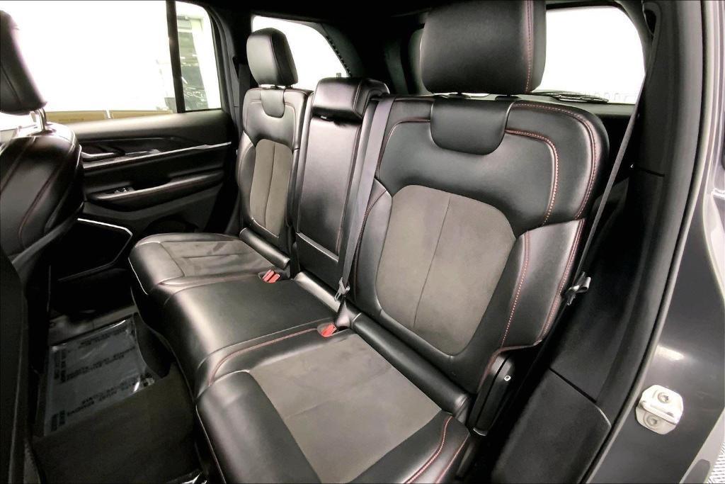 used 2022 Jeep Grand Cherokee car, priced at $33,000