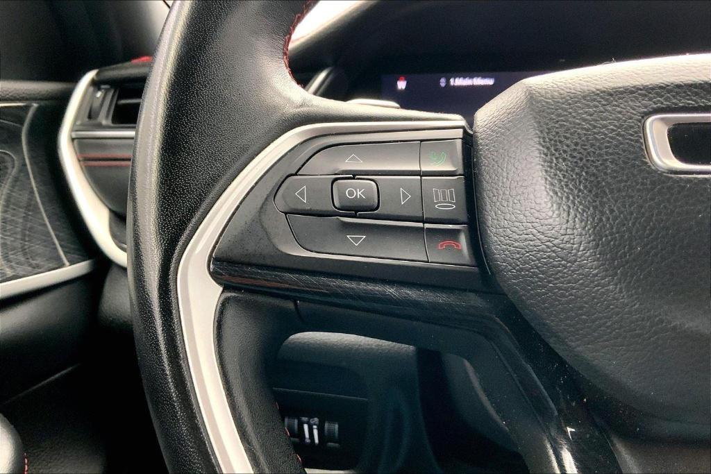 used 2022 Jeep Grand Cherokee car, priced at $33,000
