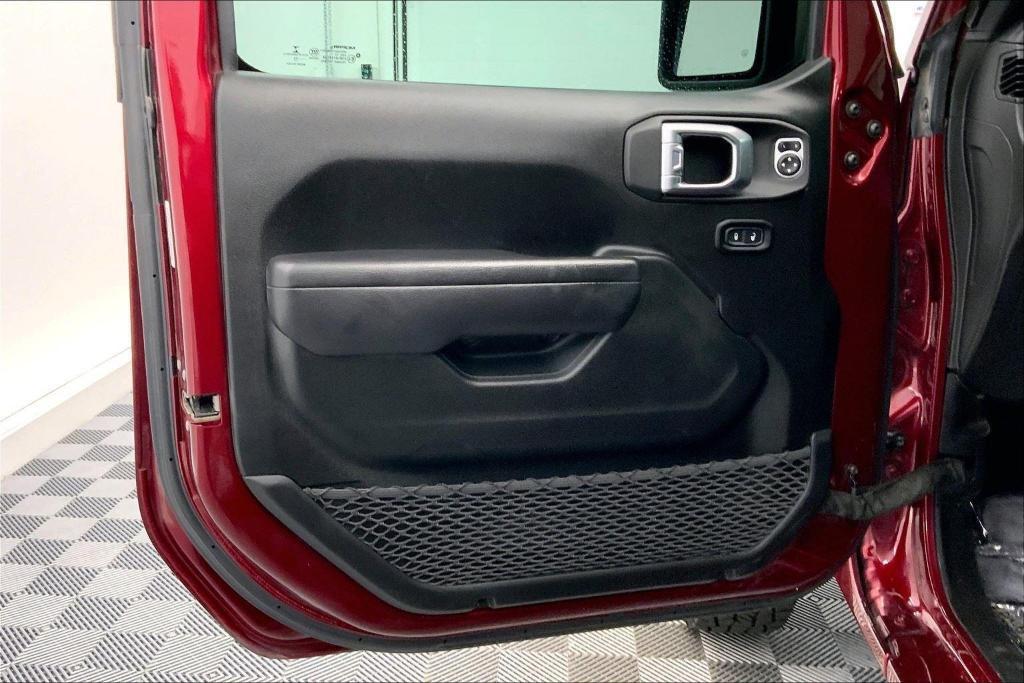 used 2022 Jeep Wrangler Unlimited car, priced at $30,000