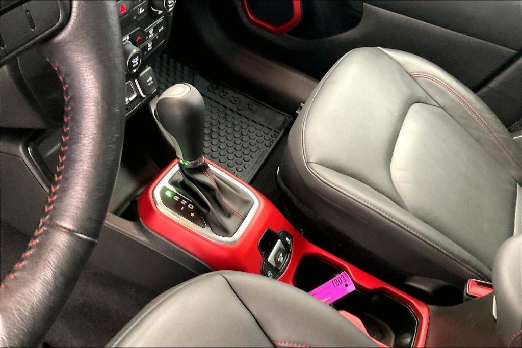 used 2022 Jeep Renegade car, priced at $23,800
