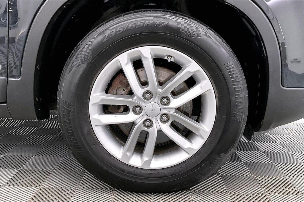 used 2015 Kia Sorento car, priced at $10,000