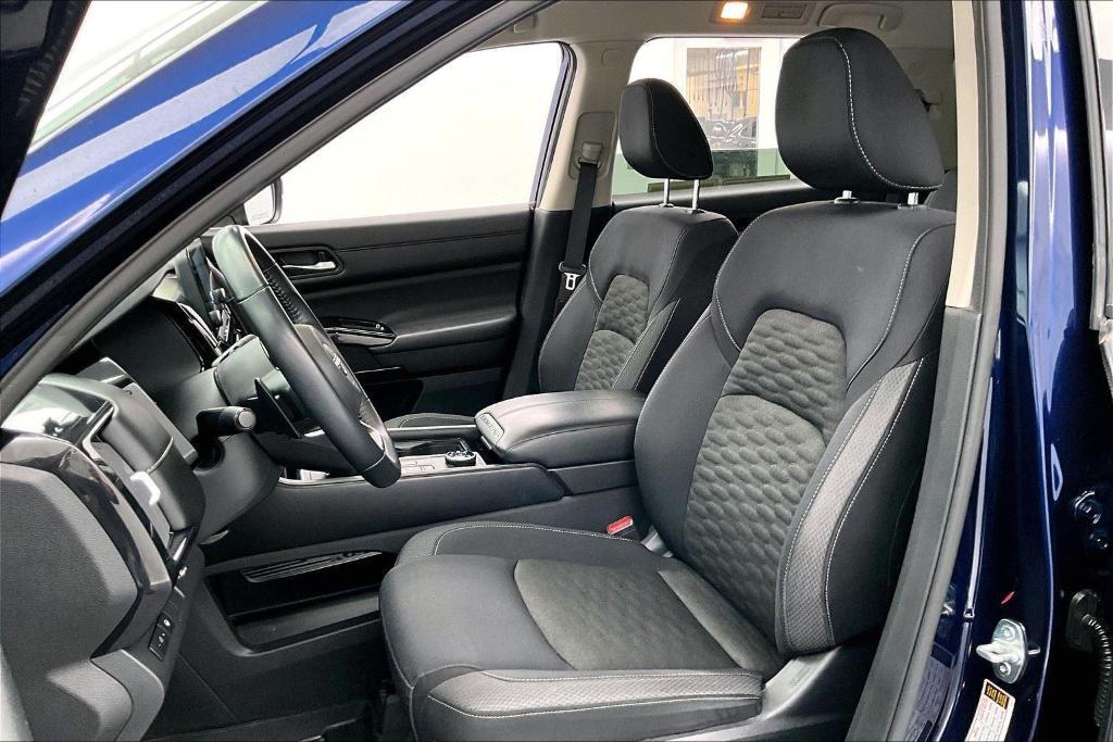 used 2022 Nissan Pathfinder car, priced at $24,950