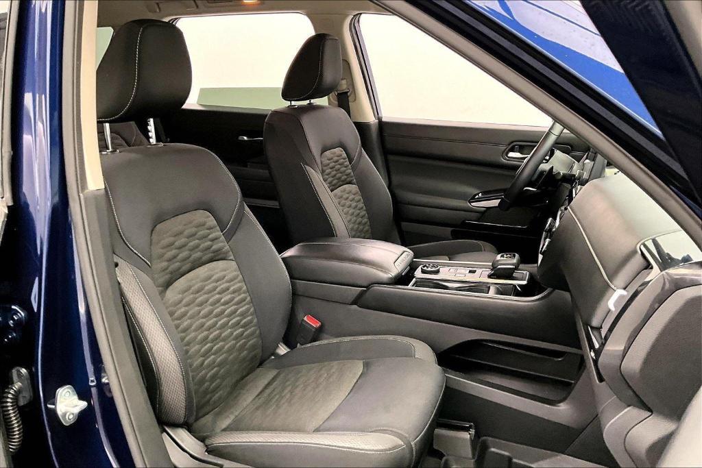 used 2022 Nissan Pathfinder car, priced at $24,950