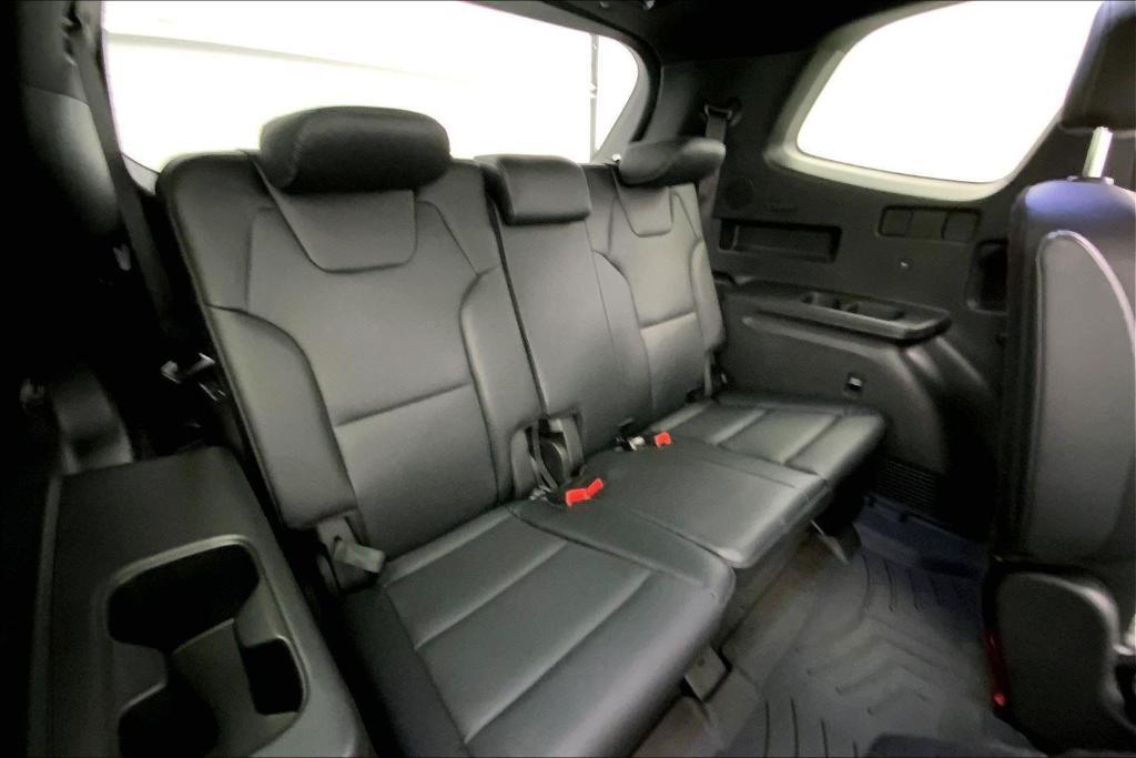 used 2025 Kia Telluride car, priced at $49,390