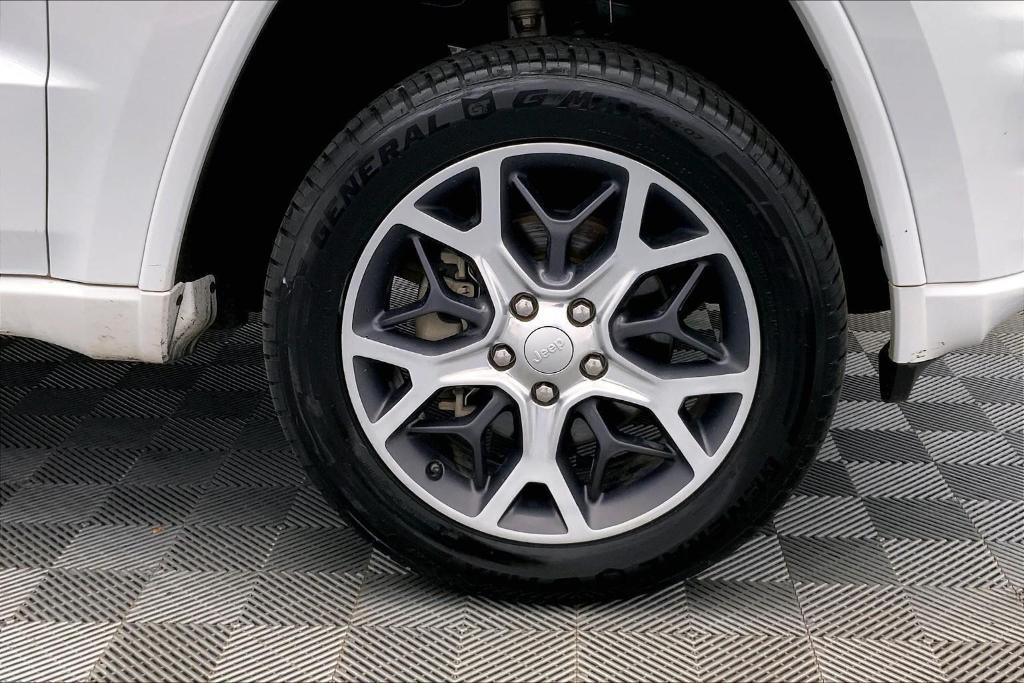 used 2019 Jeep Grand Cherokee car, priced at $17,000