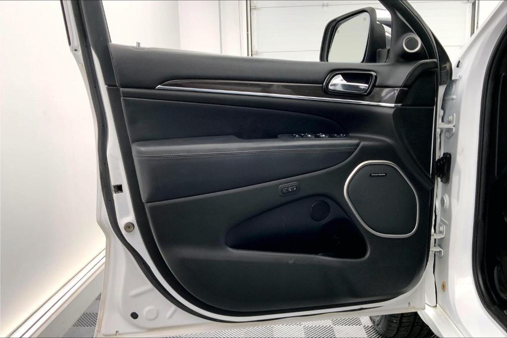 used 2019 Jeep Grand Cherokee car, priced at $17,000