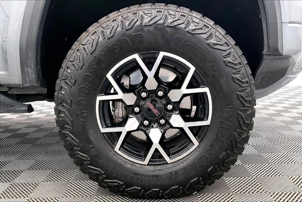 used 2024 GMC Canyon car, priced at $51,900