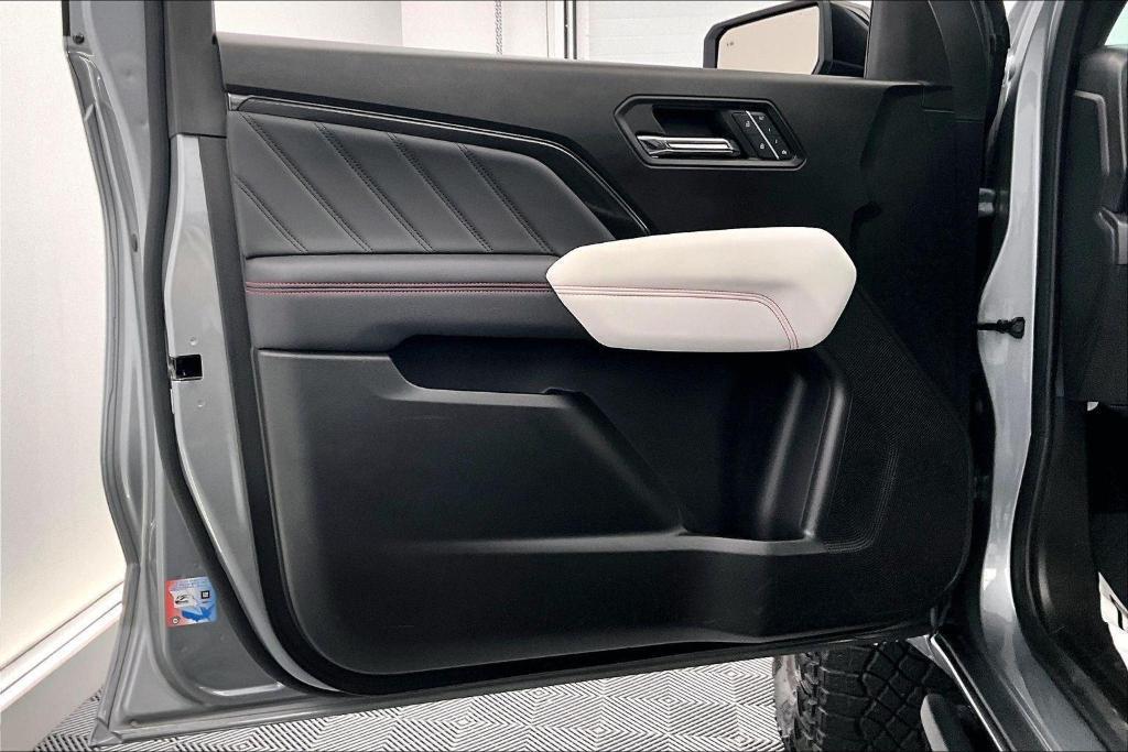 used 2024 GMC Canyon car, priced at $51,900