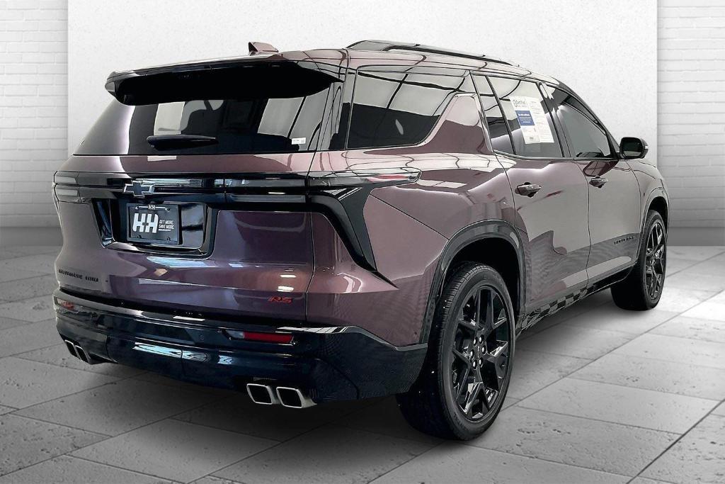 used 2024 Chevrolet Traverse car, priced at $53,290