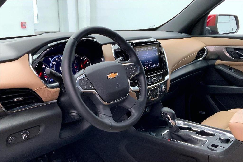 used 2023 Chevrolet Traverse car, priced at $41,890