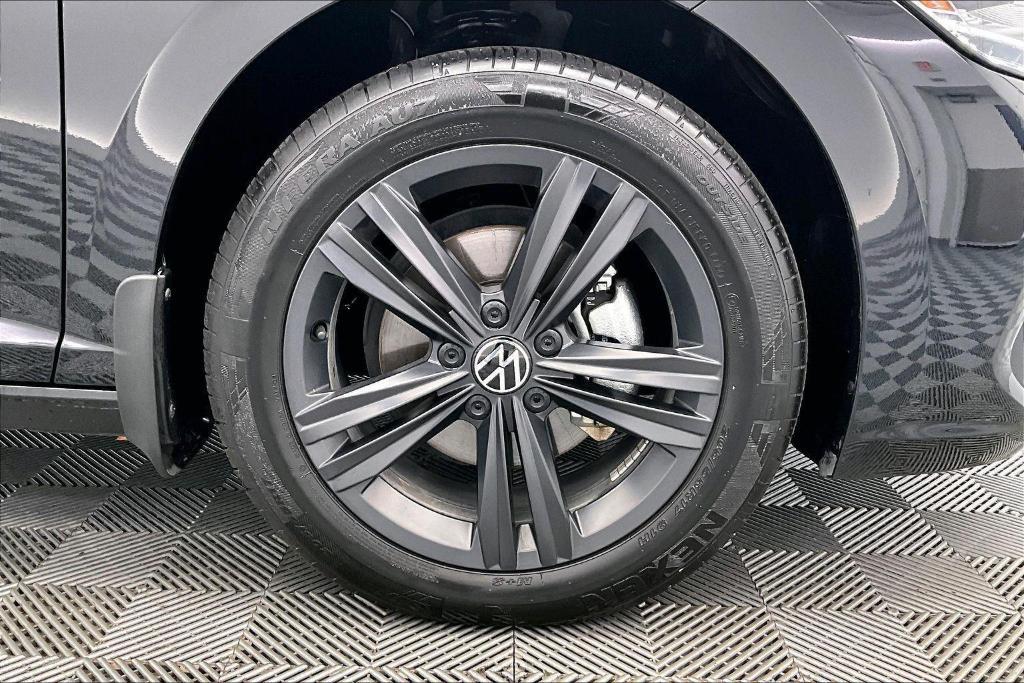 used 2024 Volkswagen Jetta car, priced at $23,500