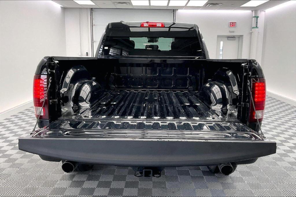 used 2022 Ram 1500 Classic car, priced at $33,444