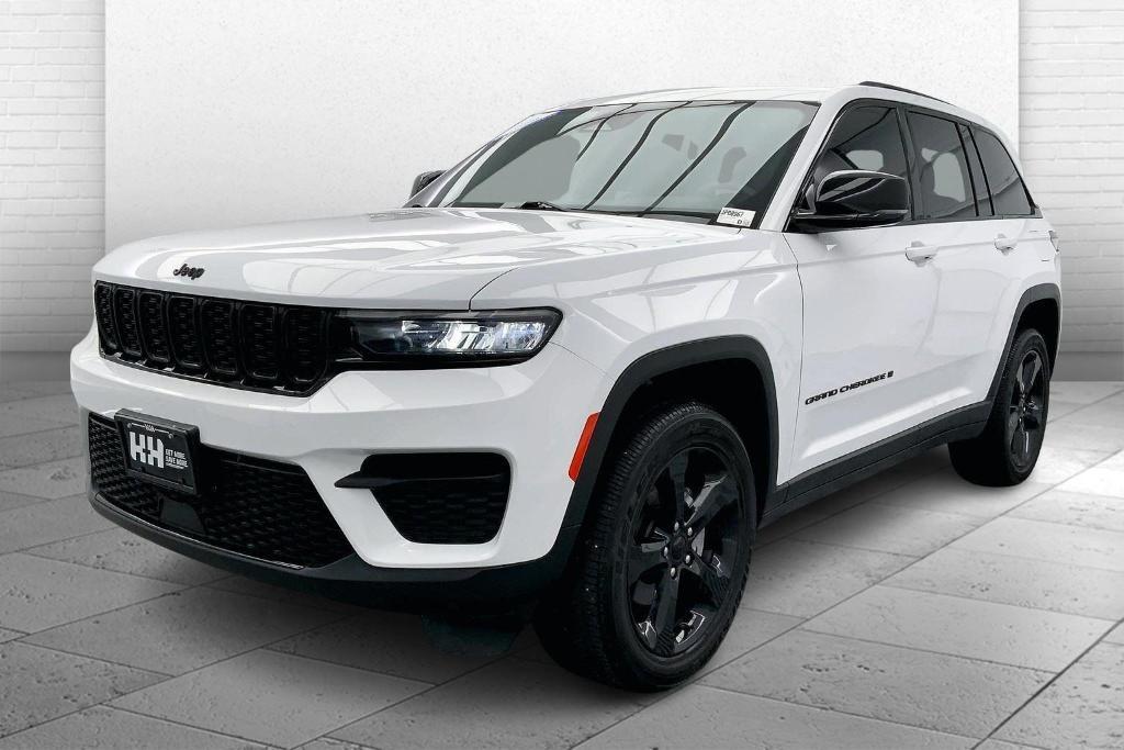 used 2023 Jeep Grand Cherokee car, priced at $35,800