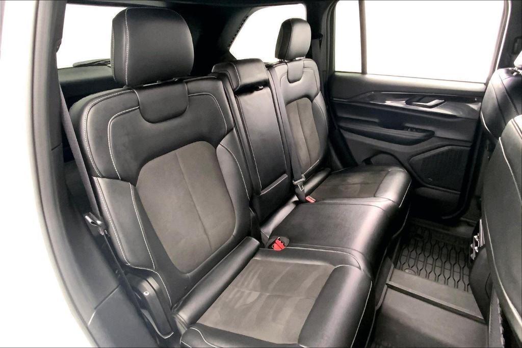 used 2023 Jeep Grand Cherokee car, priced at $35,800