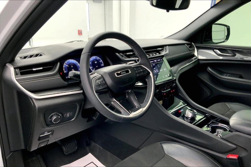 used 2023 Jeep Grand Cherokee car, priced at $35,800