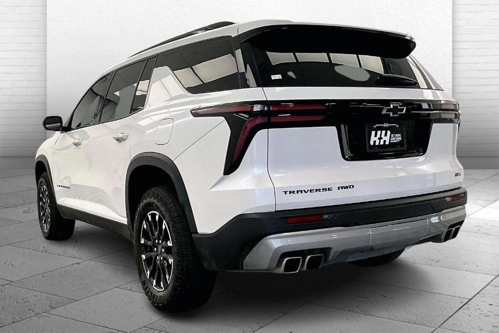 used 2024 Chevrolet Traverse car, priced at $43,449