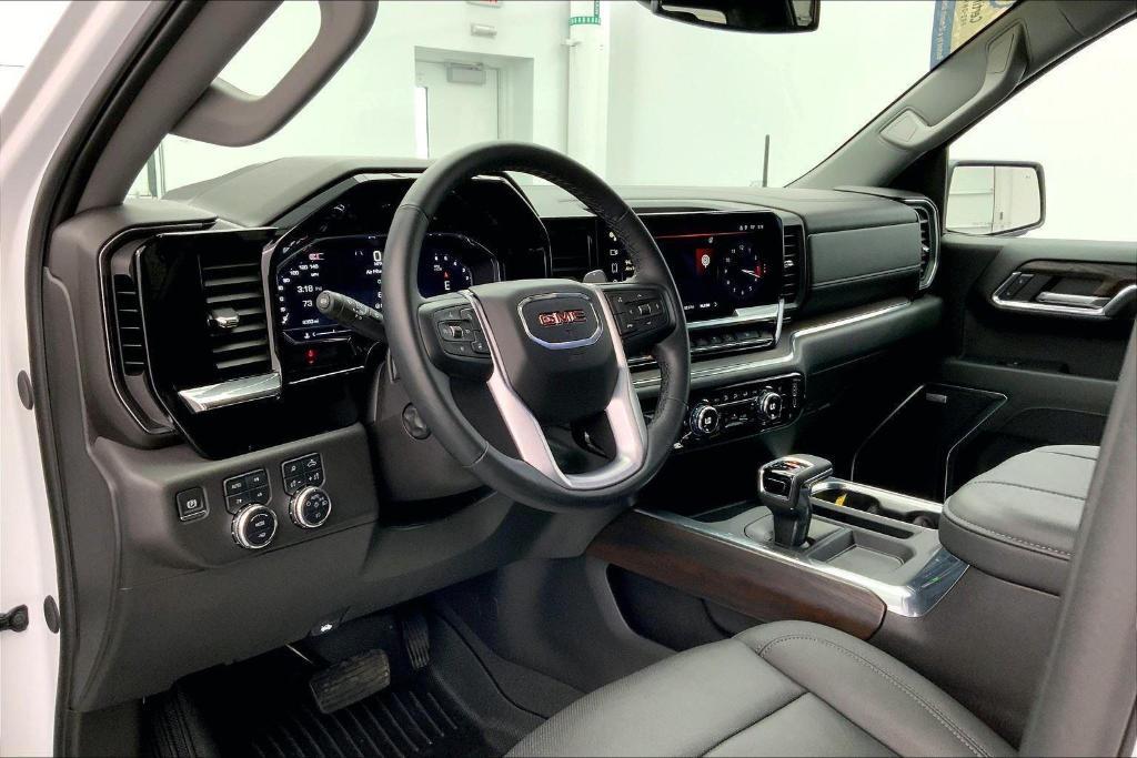 used 2024 GMC Sierra 1500 car, priced at $51,995